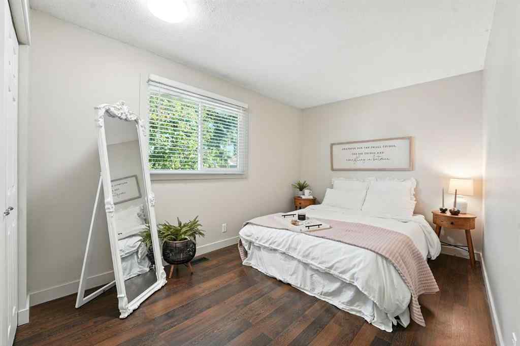 MLS® A2251194 - 207 Pinecrest Crescent NE in Pineridge Calgary, Residential