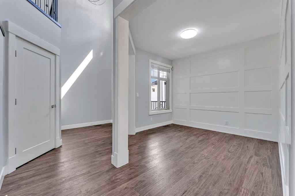 MLS® A2251198 - 197 Kinniburgh Circle  in Kinniburgh North Chestermere, Residential