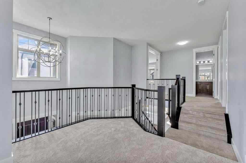 MLS® A2251198 - 197 Kinniburgh Circle  in Kinniburgh North Chestermere, Residential
