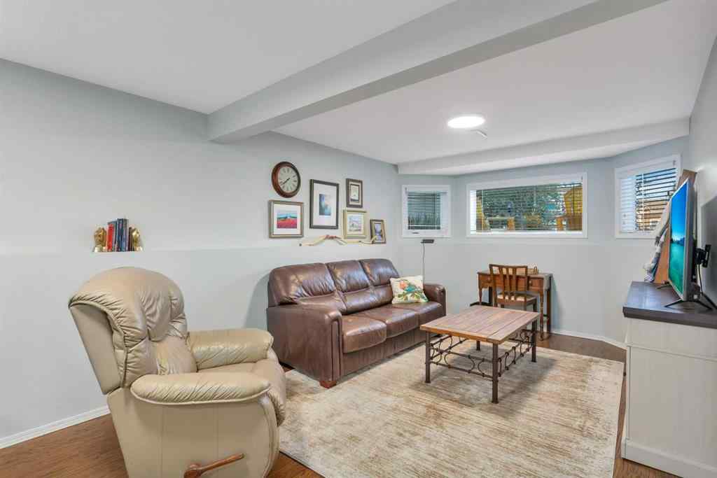 MLS® A2251200 - 46 Lexington Close  in Lincoln Park Lacombe, Residential
