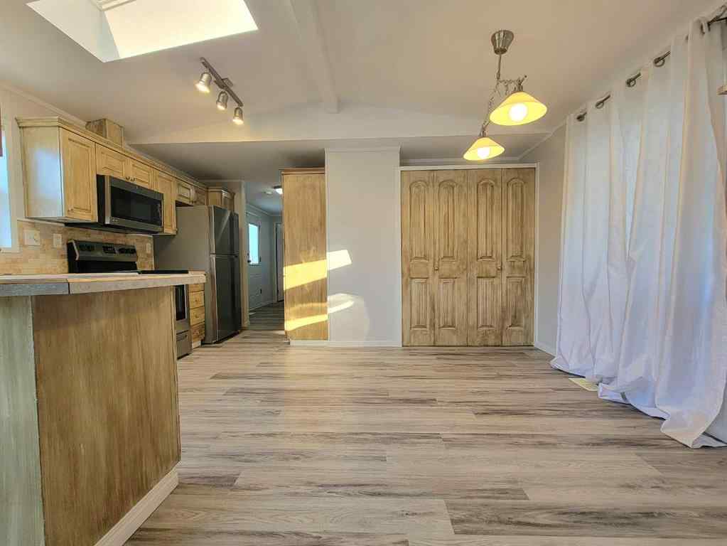 MLS® A2251203 - 328 Scott Lane   in MH - Silver Pointe Rural Grande Prairie No. 1, County of, Mobile