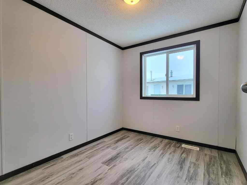 MLS® A2251203 - 328 Scott Lane   in MH - Silver Pointe Rural Grande Prairie No. 1, County of, Mobile