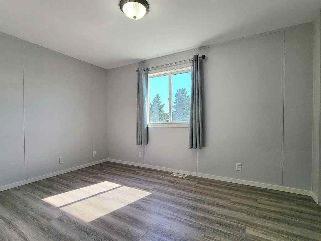 MLS® A2251203 - 328 Scott Lane   in MH - Silver Pointe Rural Grande Prairie No. 1, County of, Mobile