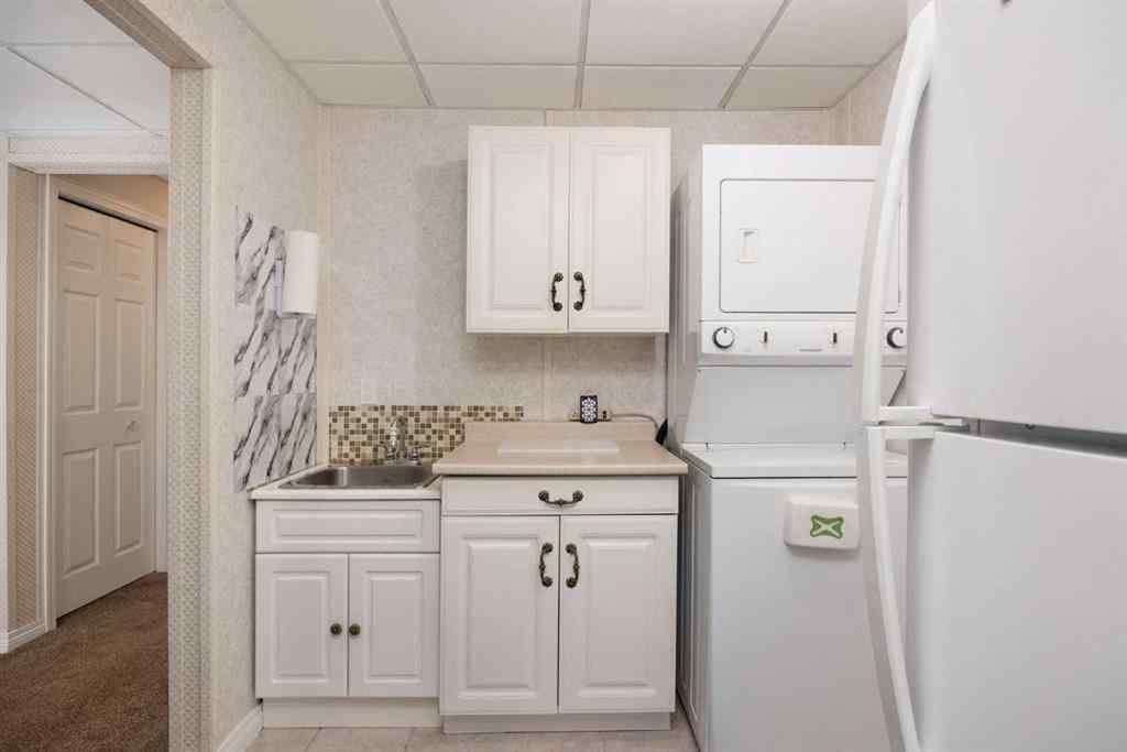MLS® A2251211 - 122 Rattlepan Creek Crescent  in Timberlea Fort McMurray, Residential