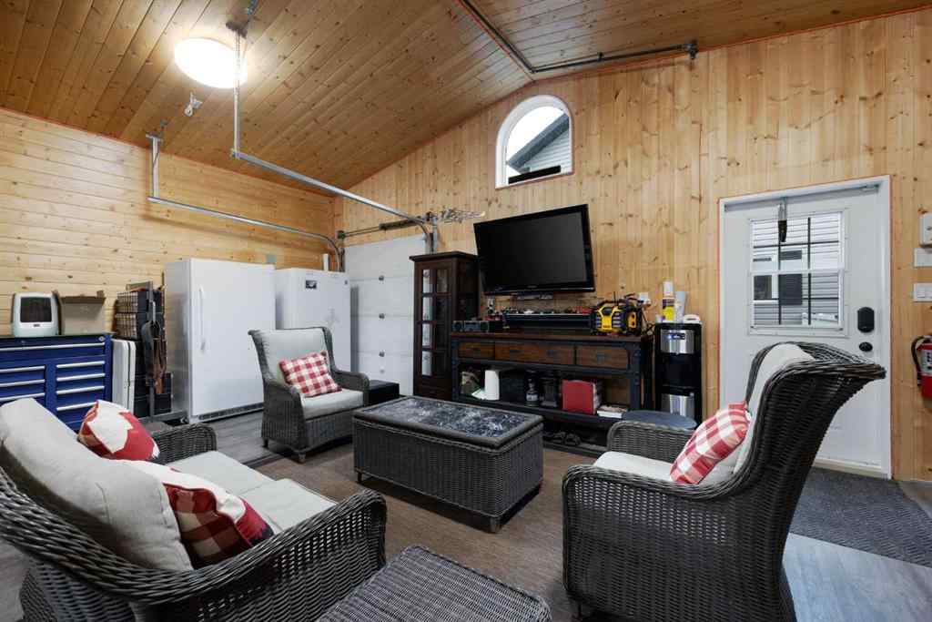 MLS® A2251211 - 122 Rattlepan Creek Crescent  in Timberlea Fort McMurray, Residential