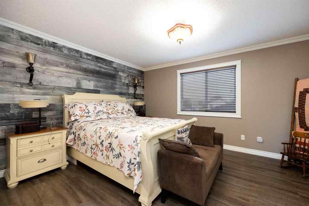 MLS® A2251211 - 122 Rattlepan Creek Crescent  in Timberlea Fort McMurray, Residential