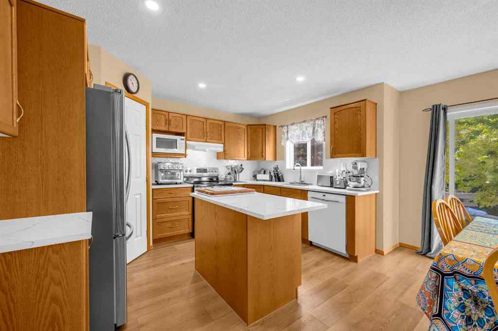 MLS® A2251212 - 198 Panorama Hills Close NW in Panorama Hills Calgary, Residential