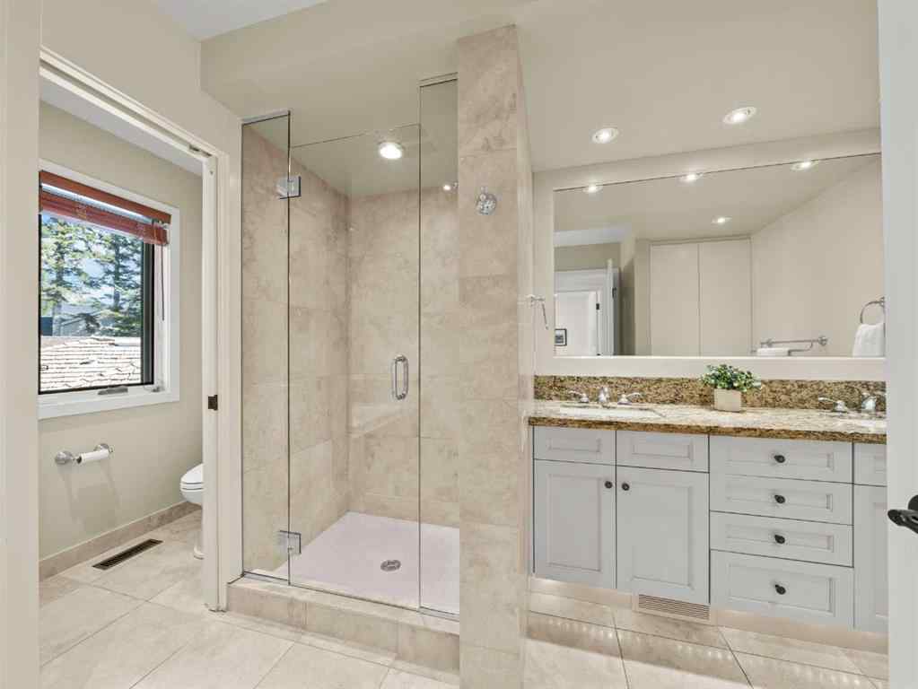 MLS® A2251218 - 2716 Carleton Street SW in Upper Mount Royal Calgary, Residential