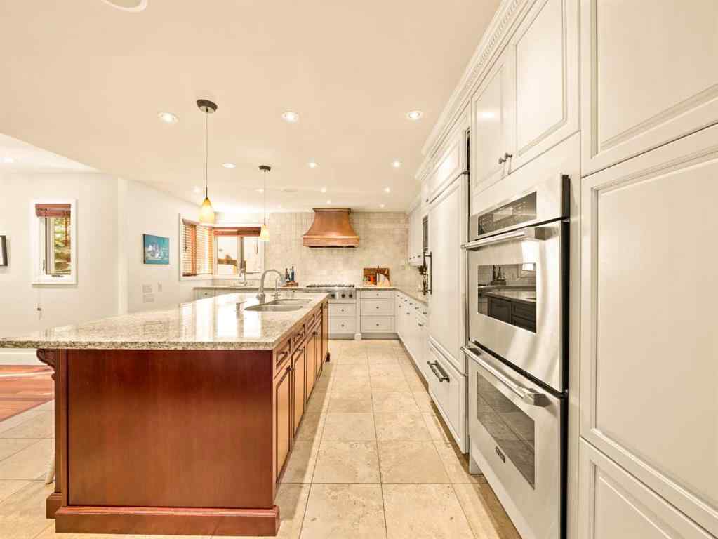 MLS® A2251218 - 2716 Carleton Street SW in Upper Mount Royal Calgary, Residential