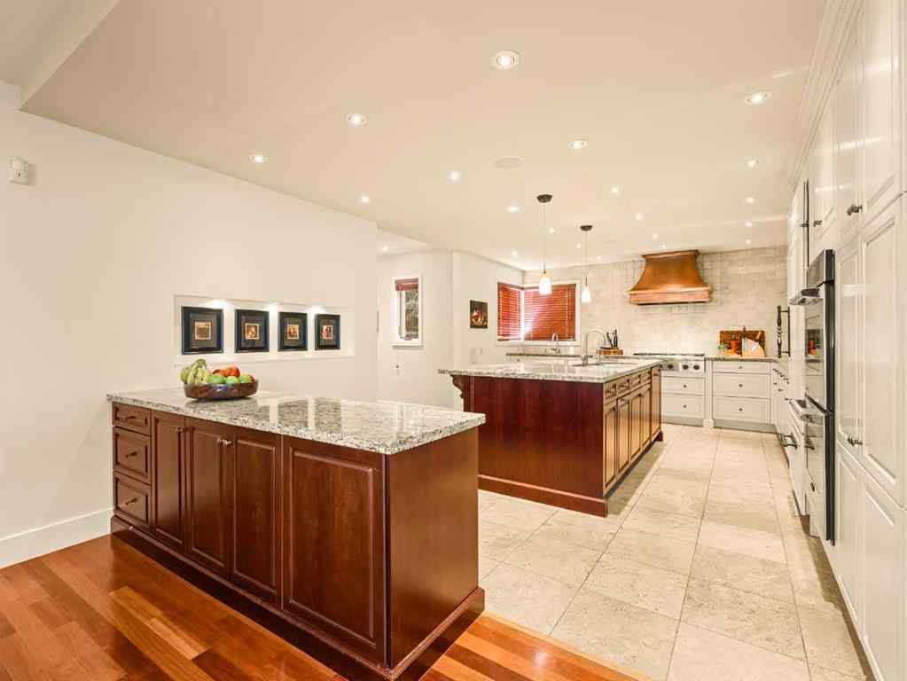 MLS® A2251218 - 2716 Carleton Street SW in Upper Mount Royal Calgary, Residential