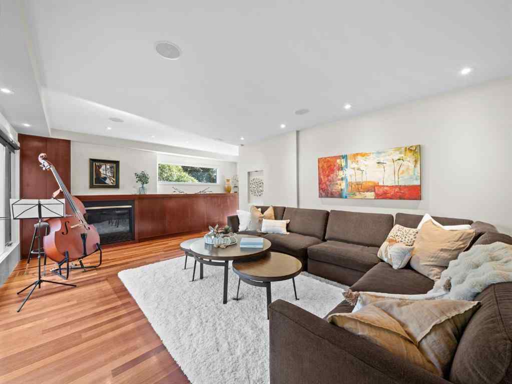 MLS® A2251218 - 2716 Carleton Street SW in Upper Mount Royal Calgary, Residential