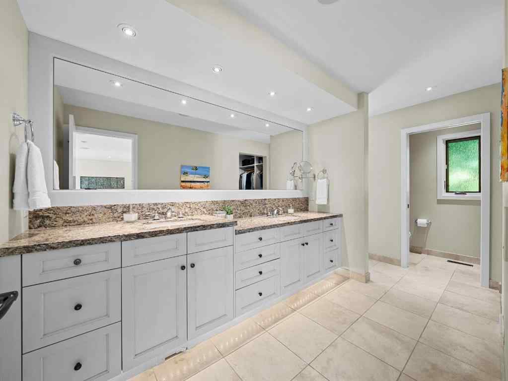 MLS® A2251218 - 2716 Carleton Street SW in Upper Mount Royal Calgary, Residential