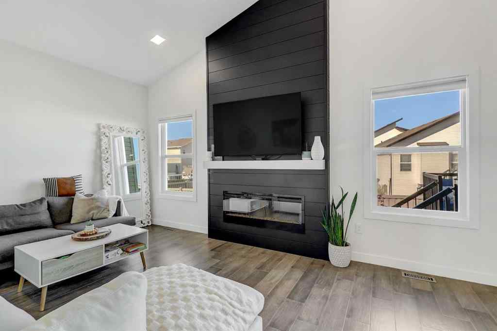 MLS® A2251221 - 7106 85A Street  in Signature Falls Grande Prairie, Residential