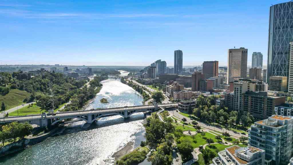 MLS® A2251222 - Unit #825 222 Riverfront Avenue SW in Chinatown Calgary, Residential