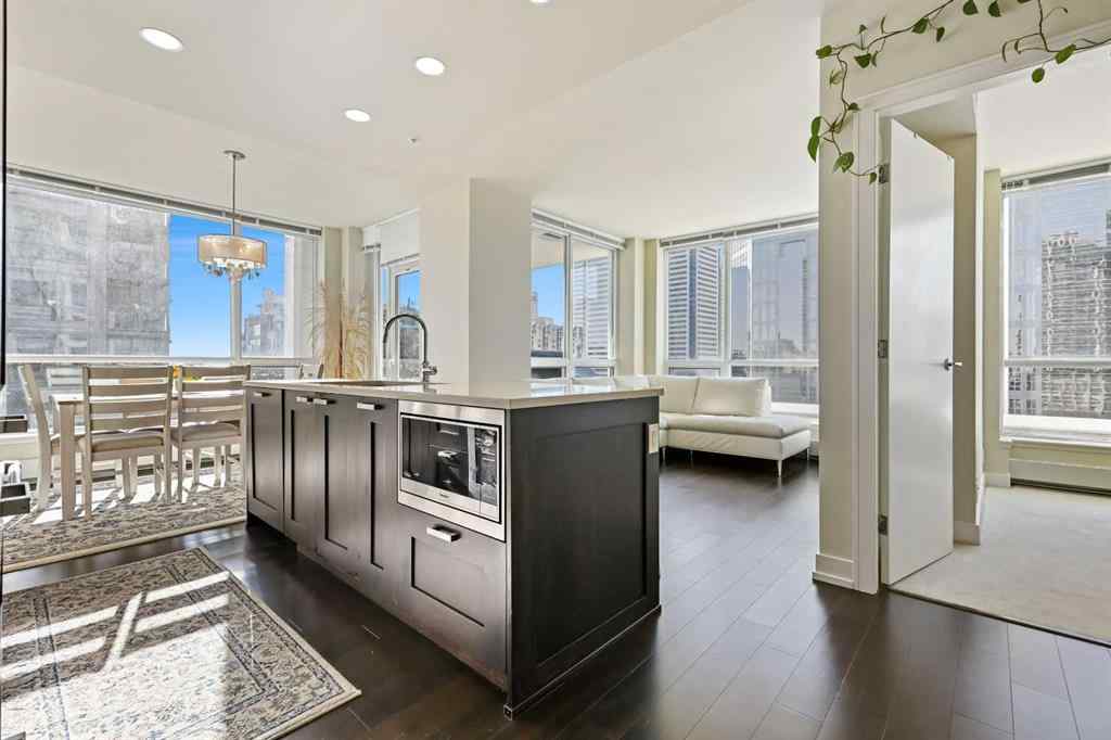 MLS® A2251222 - Unit #825 222 Riverfront Avenue SW in Chinatown Calgary, Residential
