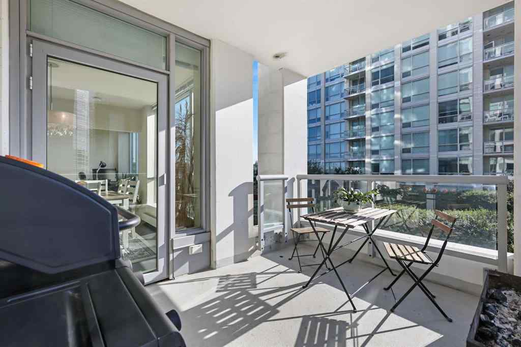 MLS® A2251222 - Unit #825 222 Riverfront Avenue SW in Chinatown Calgary, Residential