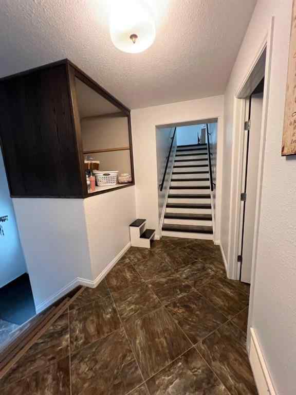 MLS® A2251223 - 104406 RGE RD 162   in NONE La Crete, Residential