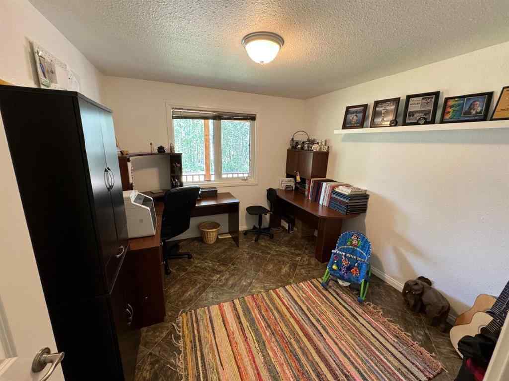 MLS® A2251223 - 104406 RGE RD 162   in NONE La Crete, Residential