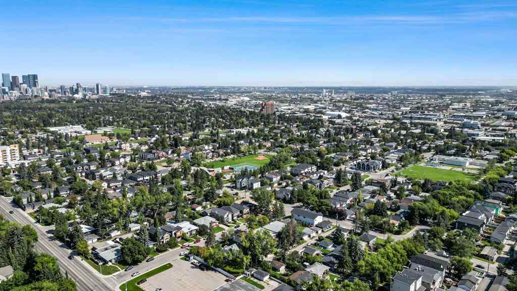 MLS® A2251225 - Unit #305 732 57 Avenue SW in Windsor Park Calgary, Residential