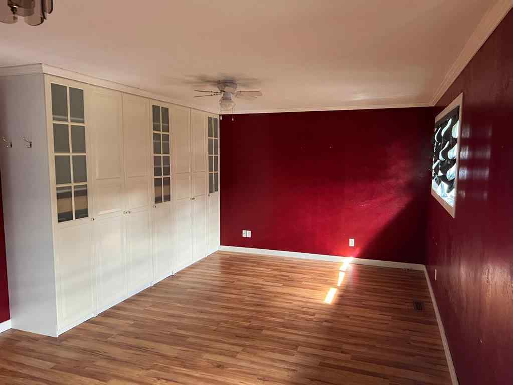MLS® A2251228 - 5233 50 Street  in Daysland Daysland, Residential