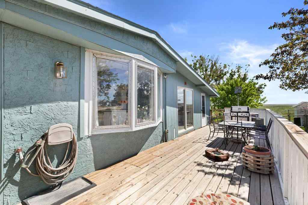 MLS® A2251231 - 428 6 Street  in NONE Suffield, Residential
