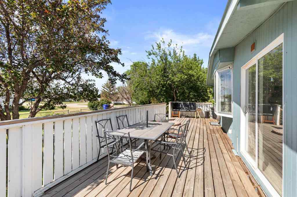 MLS® A2251231 - 428 6 Street  in NONE Suffield, Residential