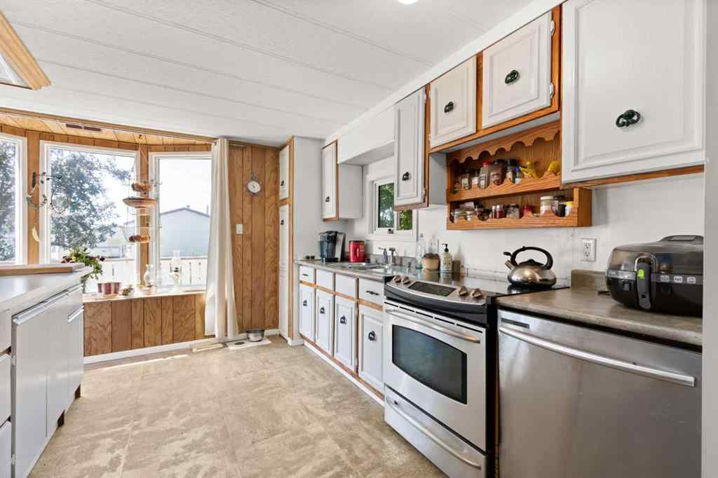 MLS® A2251231 - 428 6 Street  in NONE Suffield, Residential
