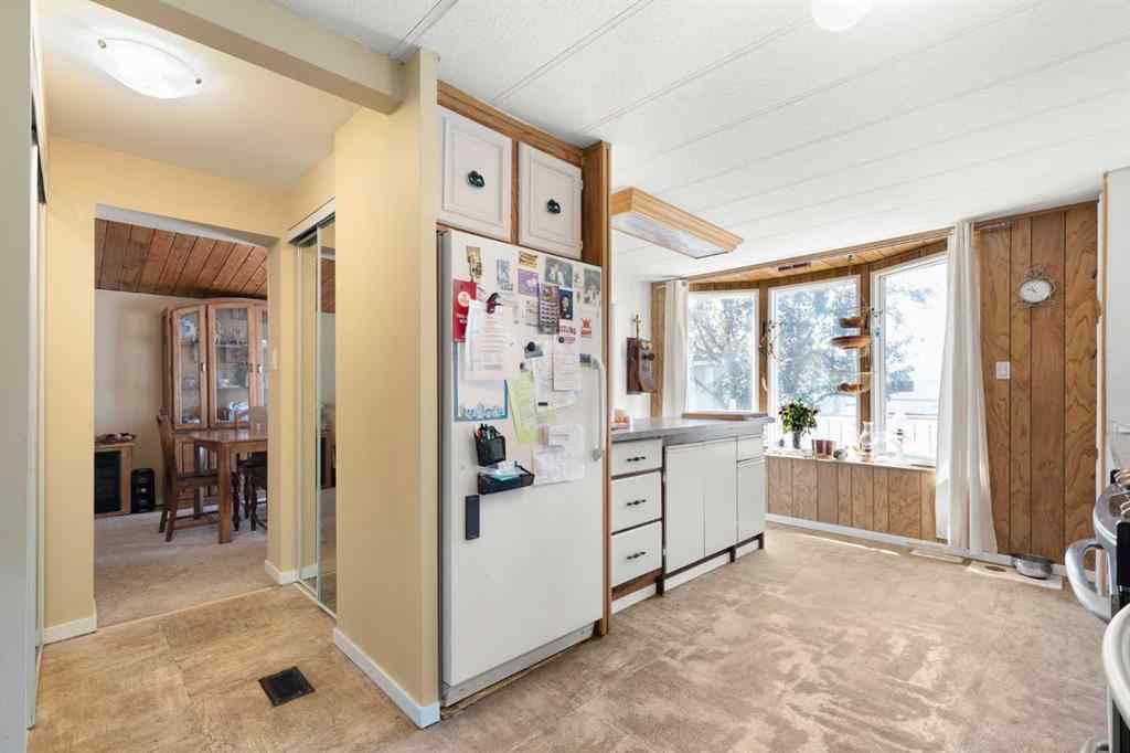MLS® A2251231 - 428 6 Street  in NONE Suffield, Residential