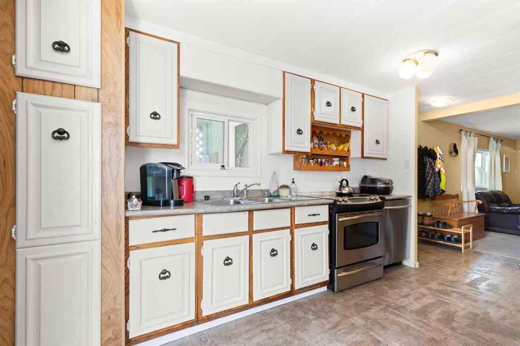 MLS® A2251231 - 428 6 Street  in NONE Suffield, Residential