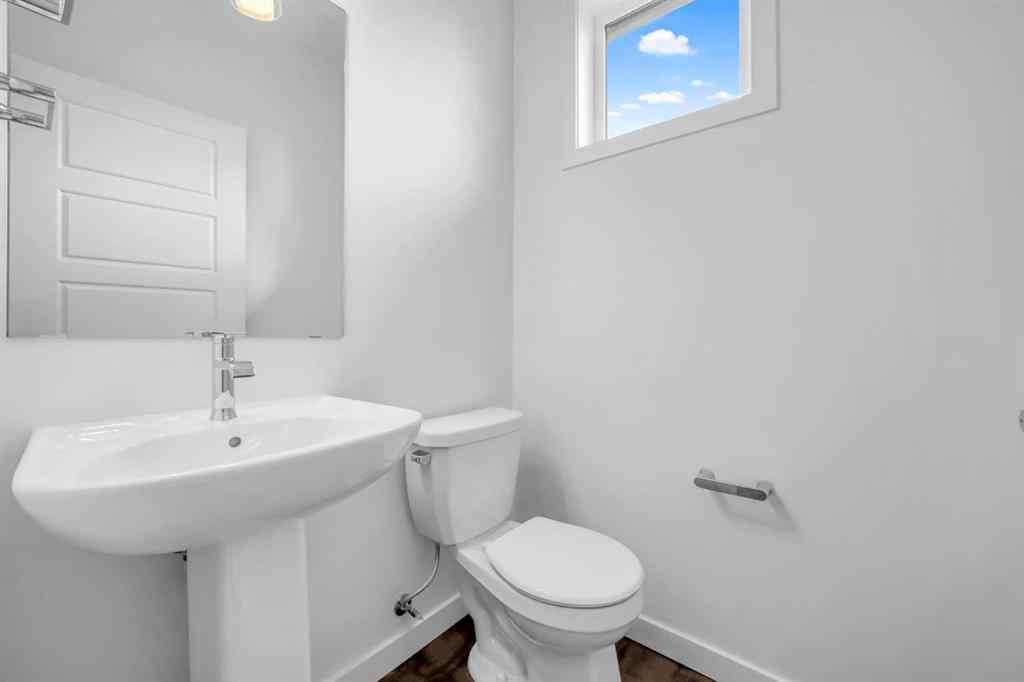 MLS® A2251234 - Unit #101 25 Evanscrest Mews NW in Evanston Calgary, Residential