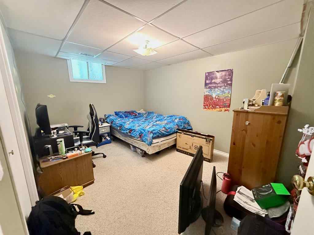 MLS® A2251249 - 807 8 Avenue SE in Emerson Lake Estates High River, Residential