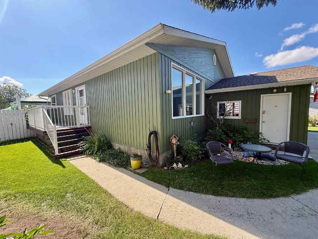 MLS® A2251249 - 807 8 Avenue SE in Emerson Lake Estates High River, Residential