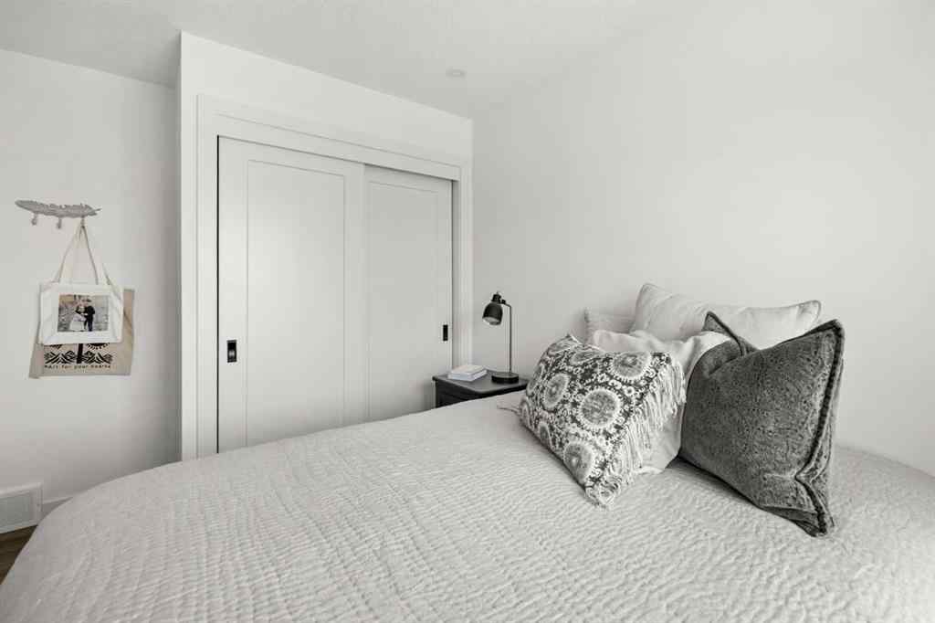 MLS® A2251251 - 34 Na'a Heights SW in Medicine Hill Calgary, Residential