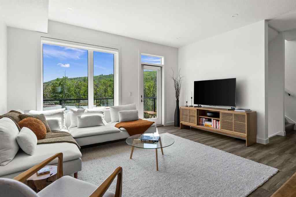 MLS® A2251251 - 34 Na'a Heights SW in Medicine Hill Calgary, Residential