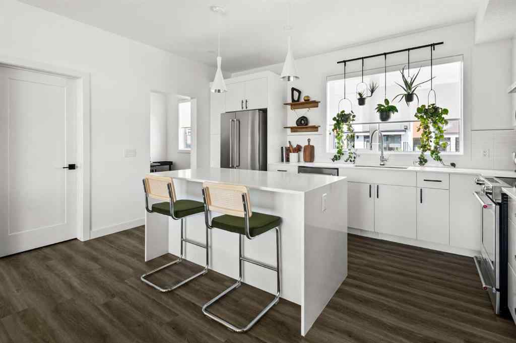 MLS® A2251251 - 34 Na'a Heights SW in Medicine Hill Calgary, Residential