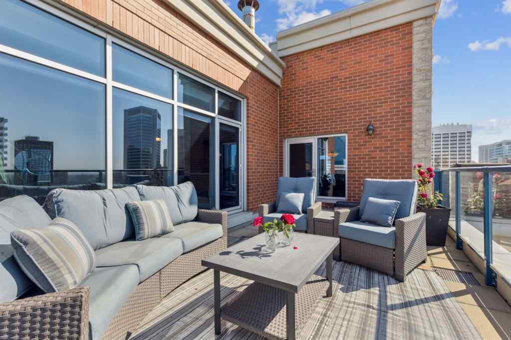 MLS® A2251259 - Unit #2802 910 5 Avenue SW in Downtown Commercial Core Calgary, Residential