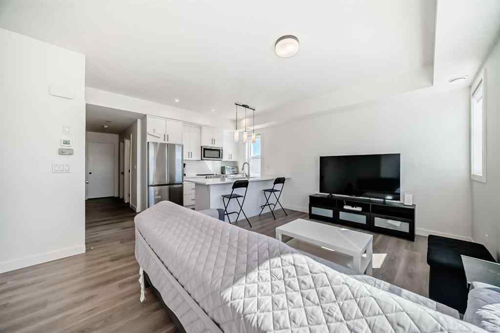 MLS® A2251267 - Unit #41 2117 81 Street SW in Springbank Hill Calgary, Residential
