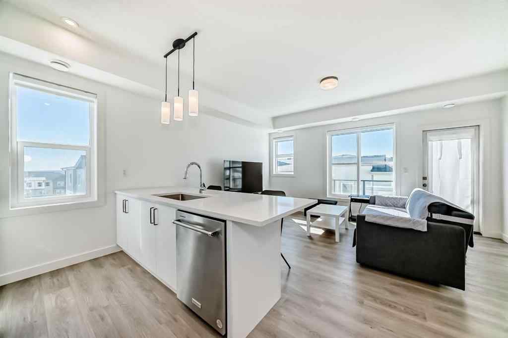 MLS® A2251267 - Unit #41 2117 81 Street SW in Springbank Hill Calgary, Residential
