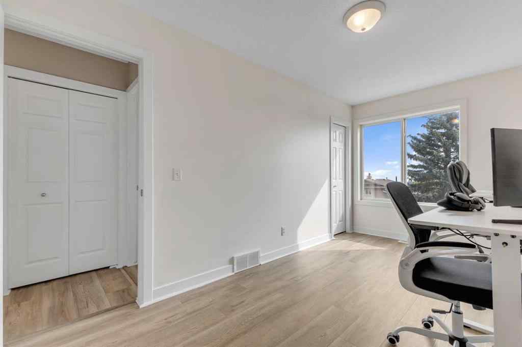 MLS® A2251268 - 9 Sandarac Way NW in Sandstone Valley Calgary, Residential
