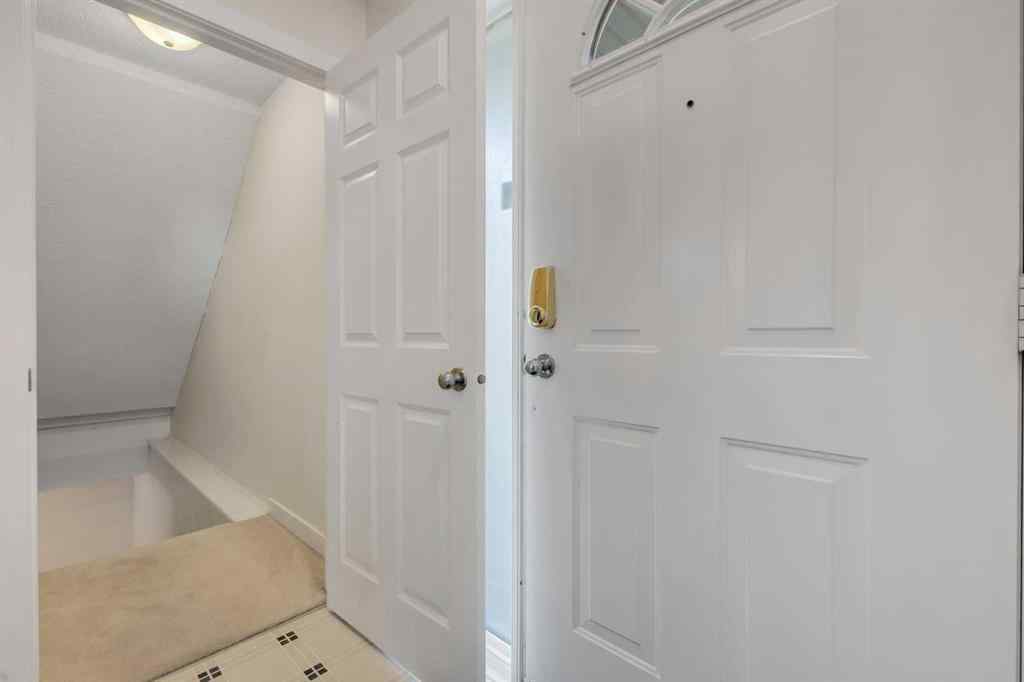 MLS® A2251268 - 9 Sandarac Way NW in Sandstone Valley Calgary, Residential