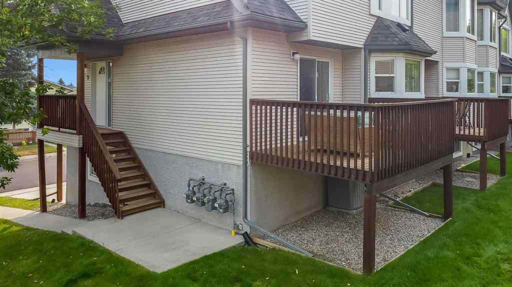 MLS® A2251268 - 9 Sandarac Way NW in Sandstone Valley Calgary, Residential