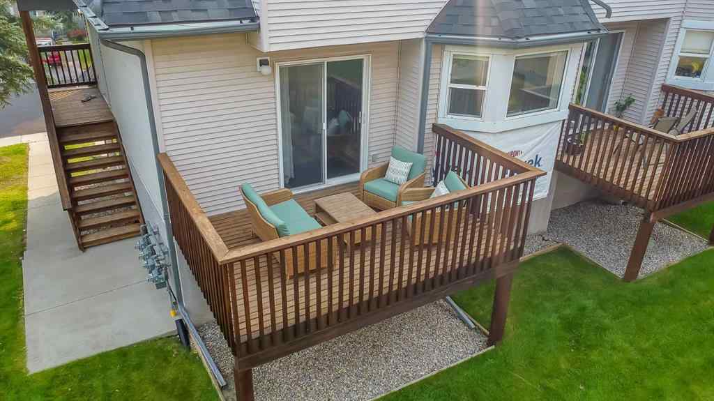 MLS® A2251268 - 9 Sandarac Way NW in Sandstone Valley Calgary, Residential