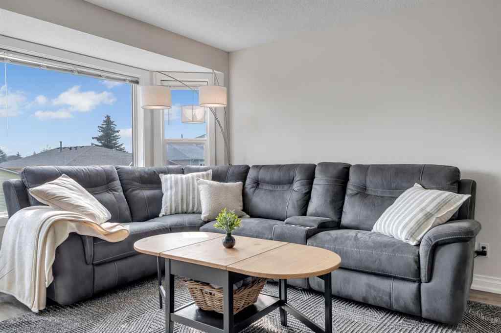 MLS® A2251268 - 9 Sandarac Way NW in Sandstone Valley Calgary, Residential