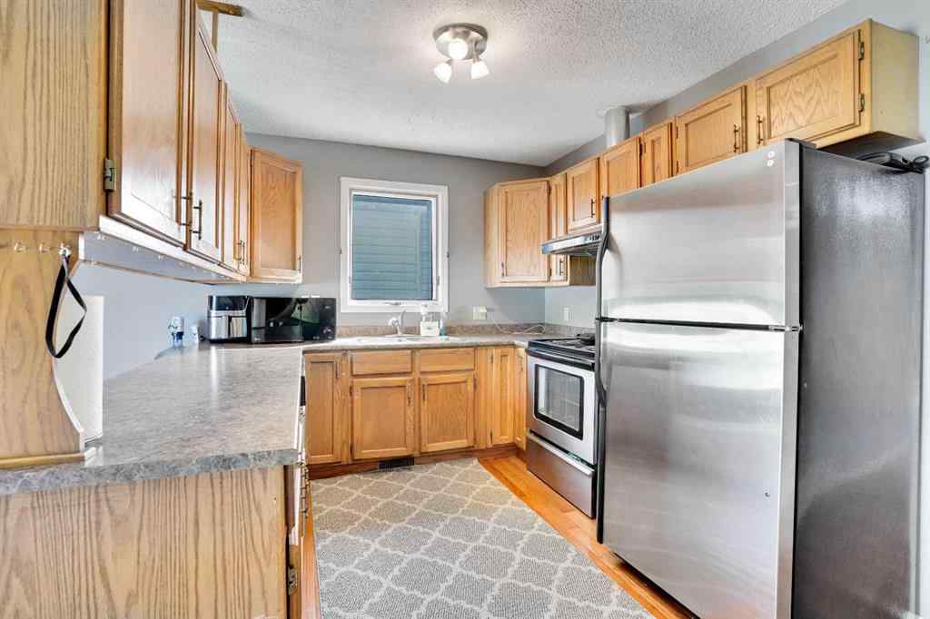 MLS® A2251270 - 4630 43 Street NE in Whitehorn Calgary, Residential