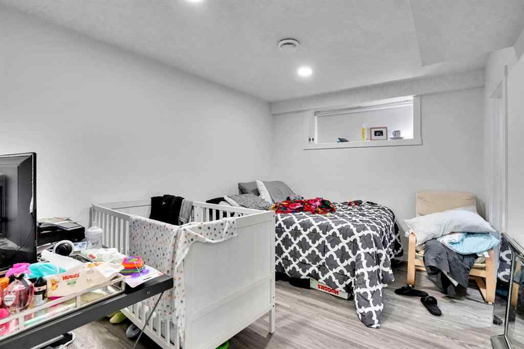MLS® A2251270 - 4630 43 Street NE in Whitehorn Calgary, Residential