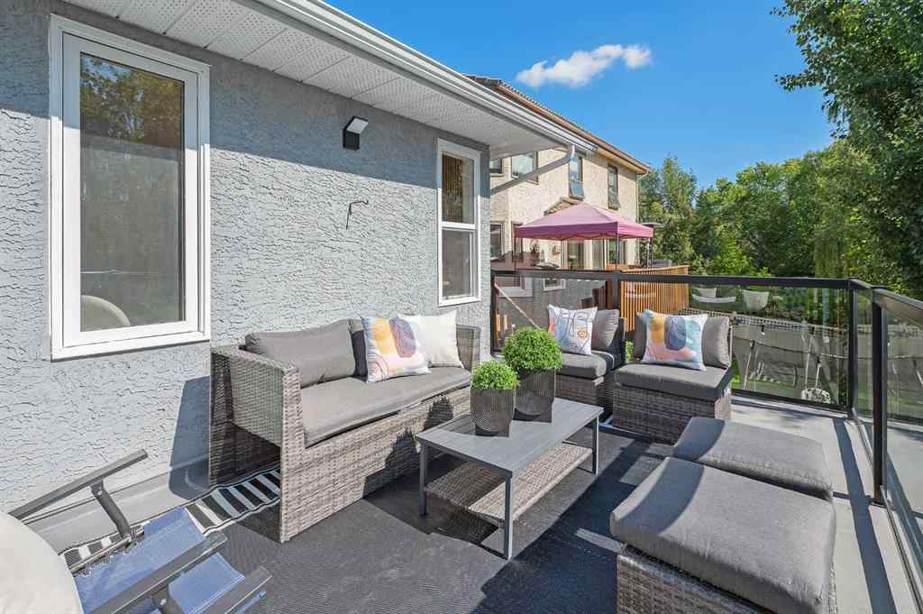 MLS® A2251272 - 31 Scenic Park Crescent NW in Scenic Acres Calgary, Residential