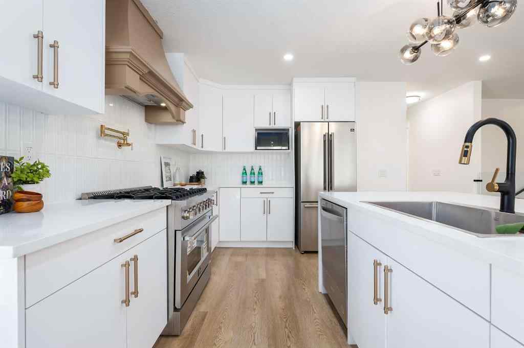 MLS® A2251272 - 31 Scenic Park Crescent NW in Scenic Acres Calgary, Residential