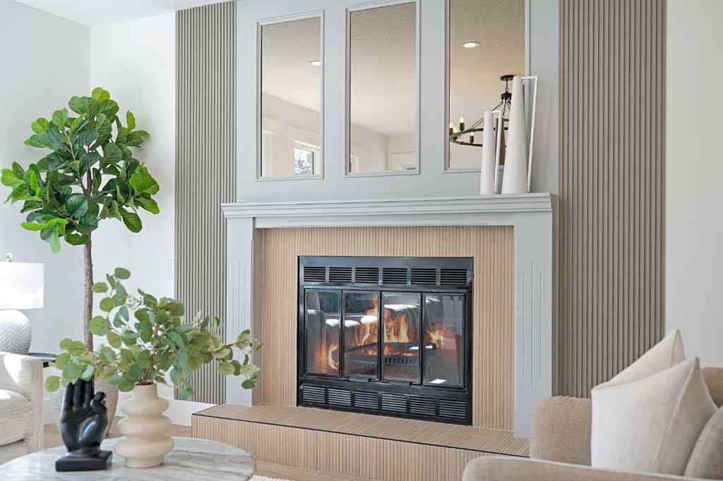 MLS® A2251272 - 31 Scenic Park Crescent NW in Scenic Acres Calgary, Residential