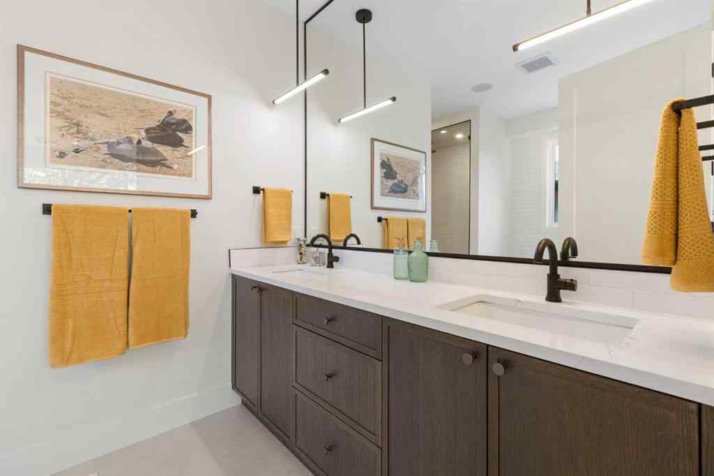 MLS® A2251276 - 2006 41 Avenue SW in Altadore Calgary, Residential