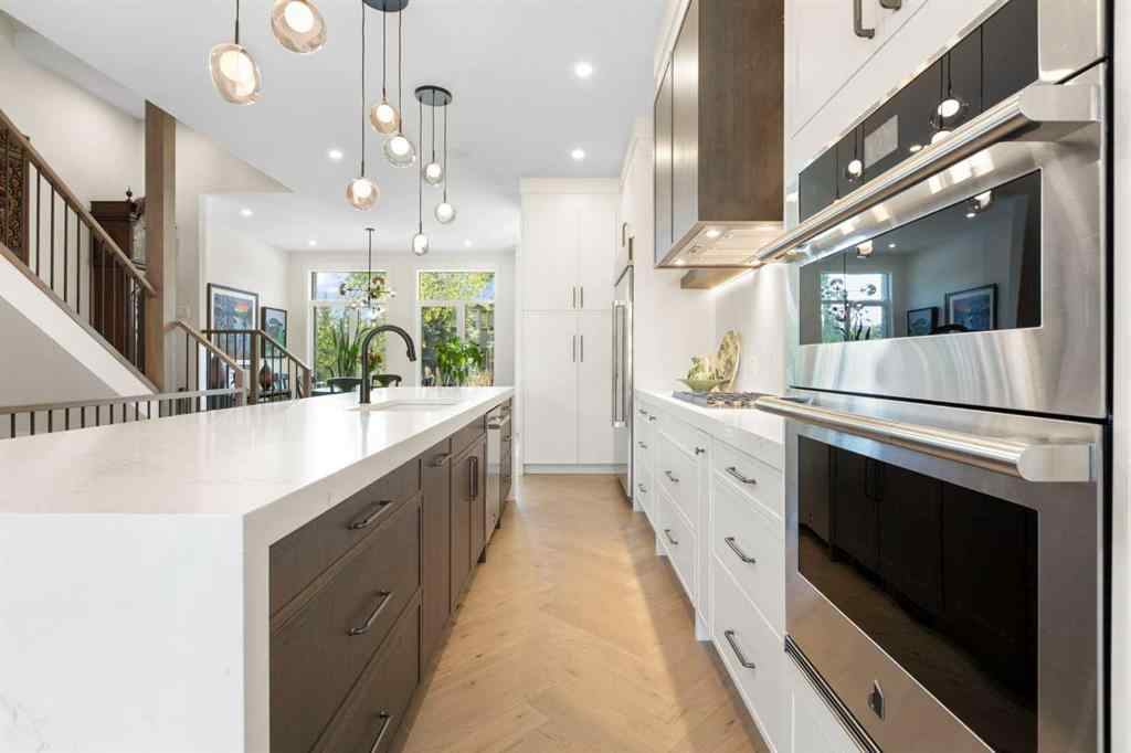 MLS® A2251276 - 2006 41 Avenue SW in Altadore Calgary, Residential
